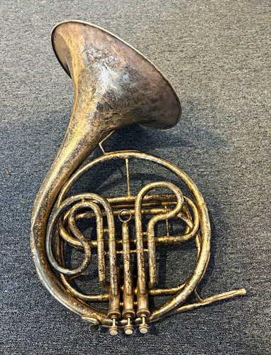 Conn single piston valve - , horn